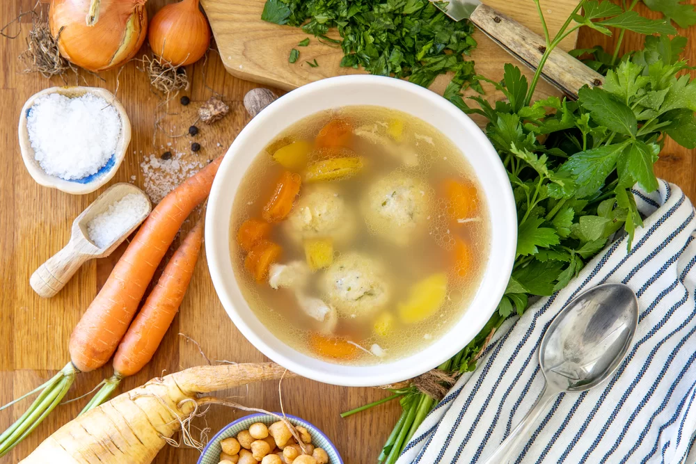 recept na chutnú polievku s haluškami a zeleninou